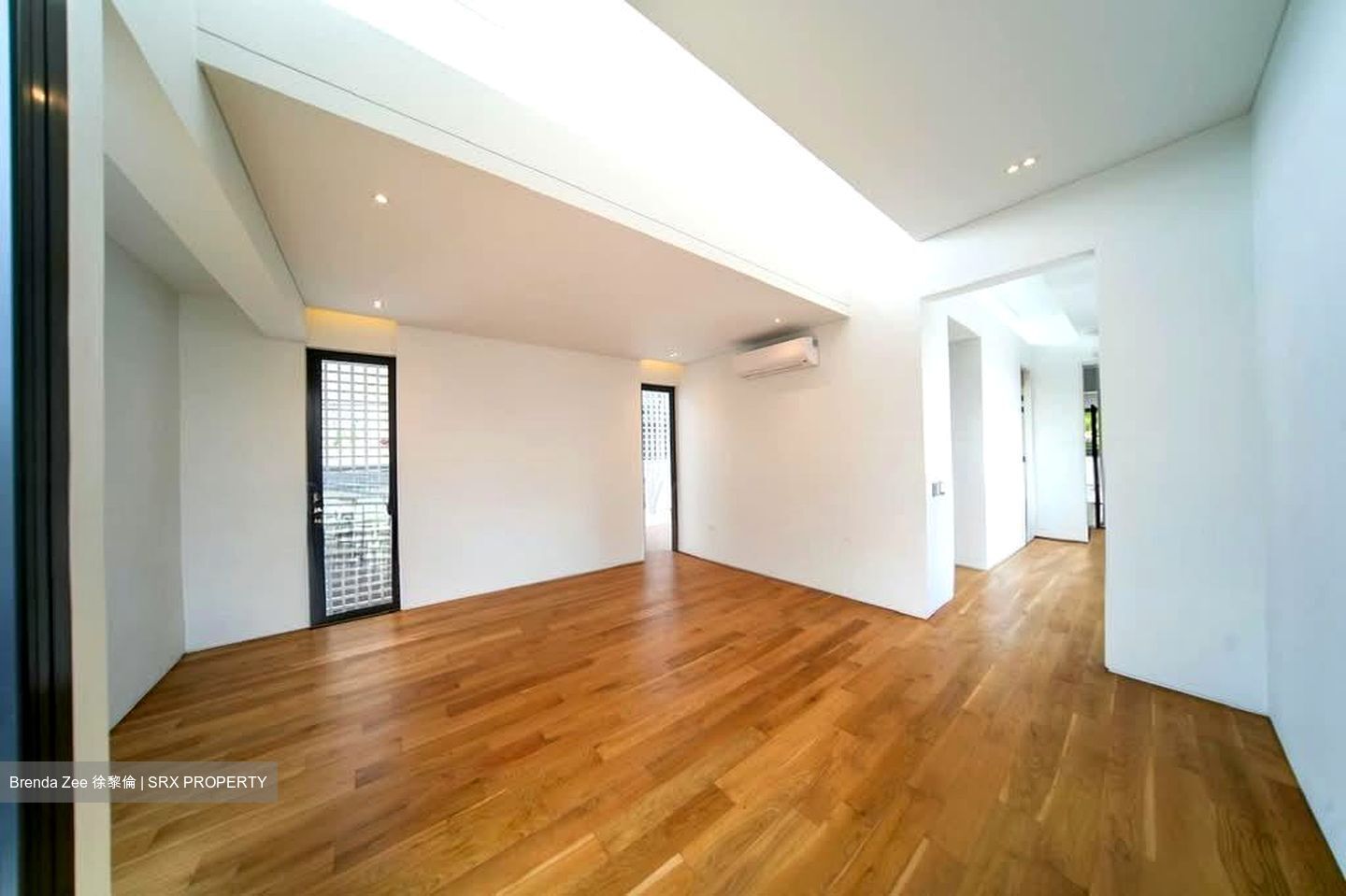 Holland Gardens (D10), Detached #580735091